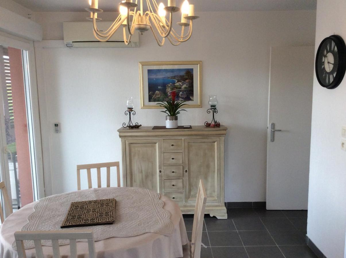 Appartement Bord De *