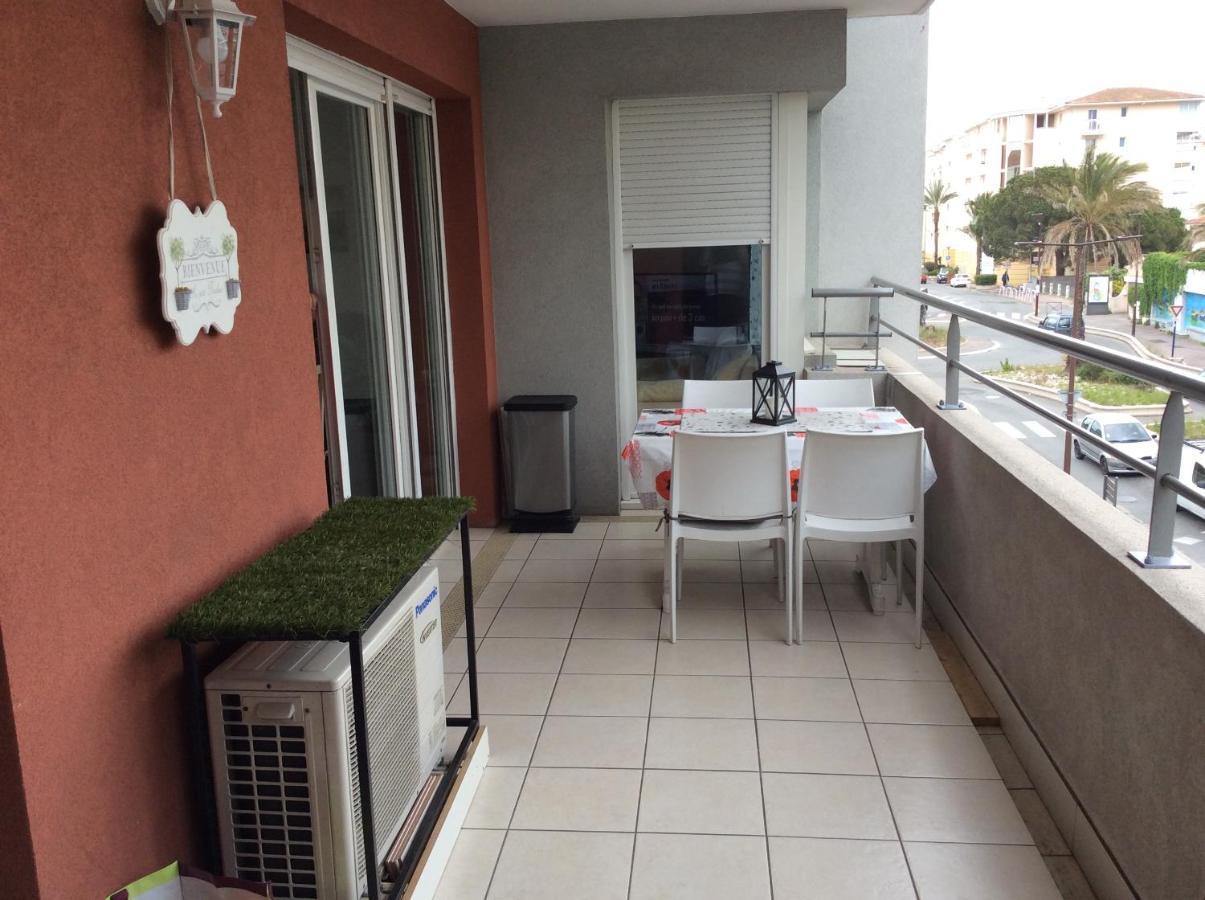 Bord De Fréjus