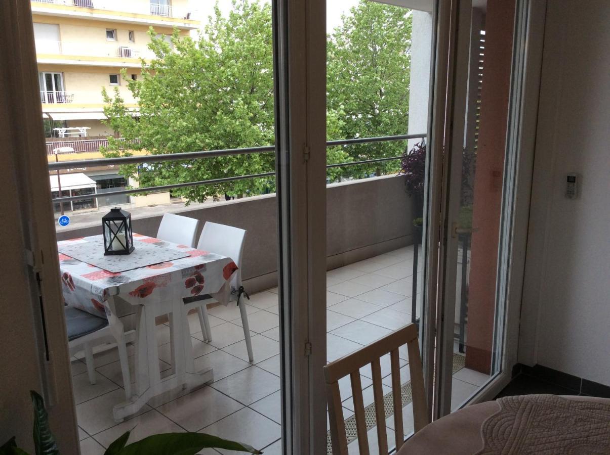 Bord De Fréjus