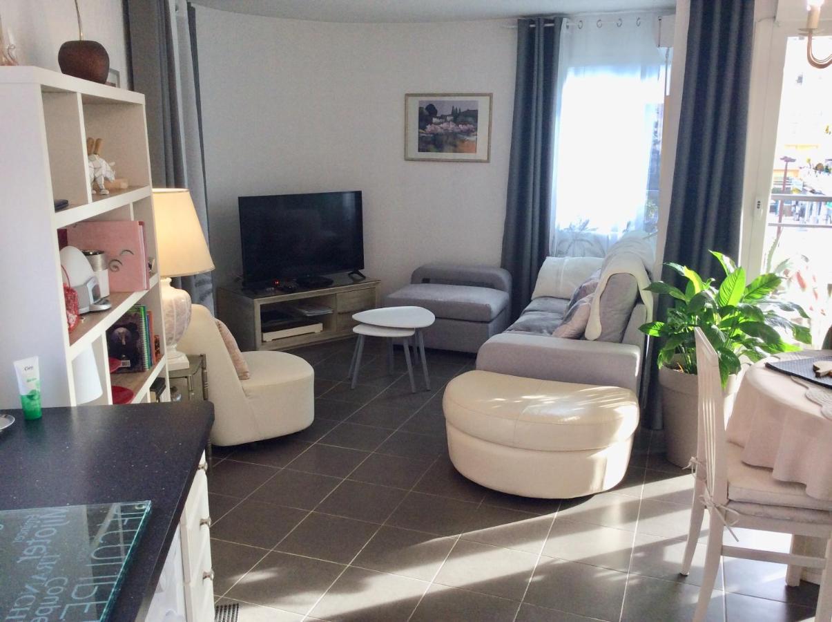 Bord De Appartement